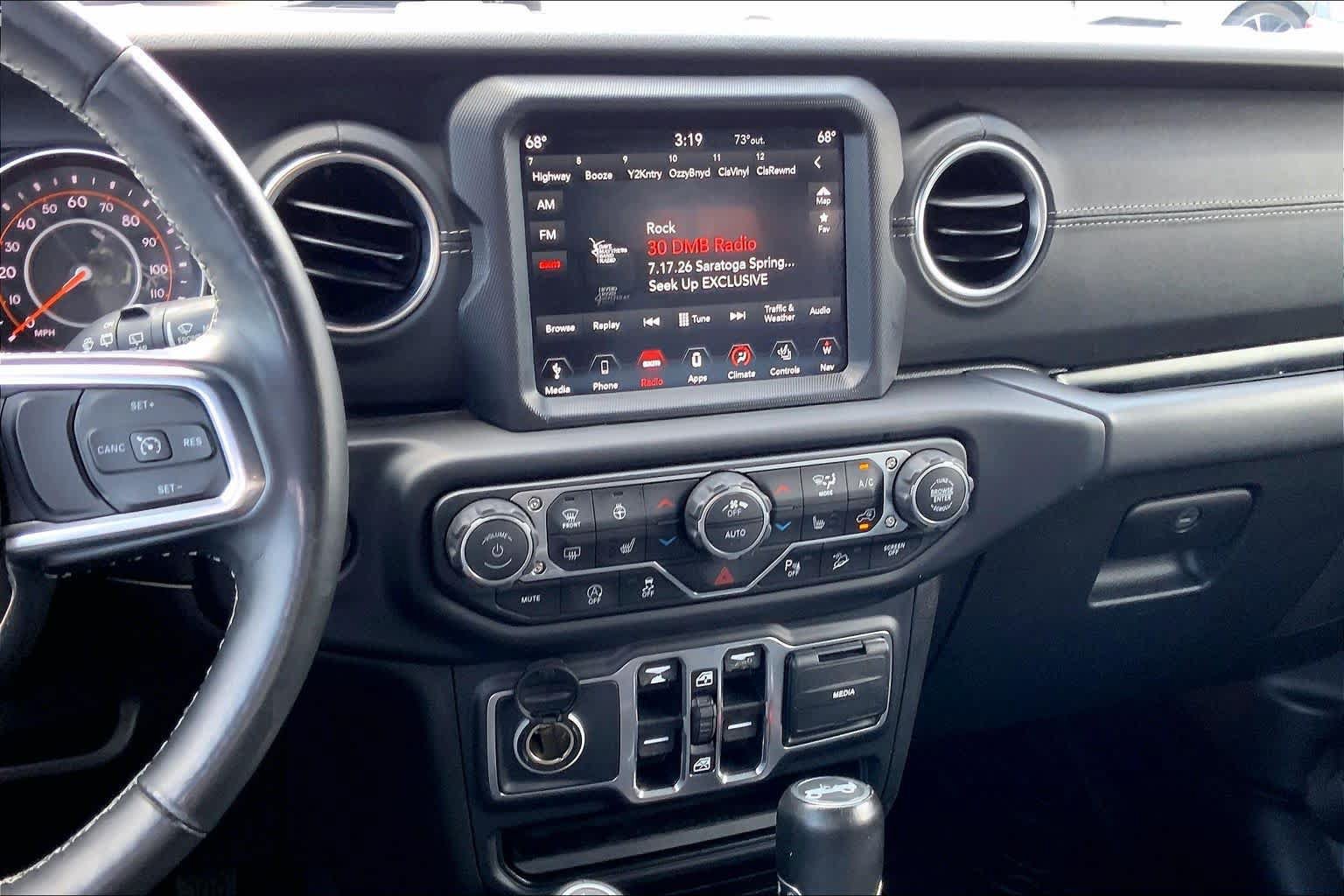 Used 2018 Jeep Wrangler Unlimited Sahara w/ Dual Top Group AWD/4WD image 7