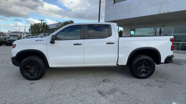 Used 2023 Chevrolet Silverado 1500 ZR2 w/ Technology Package image 5