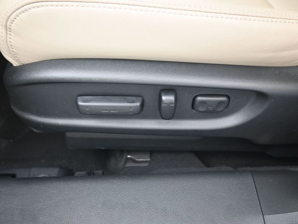 Used 2017 Honda Accord EX-L image 15
