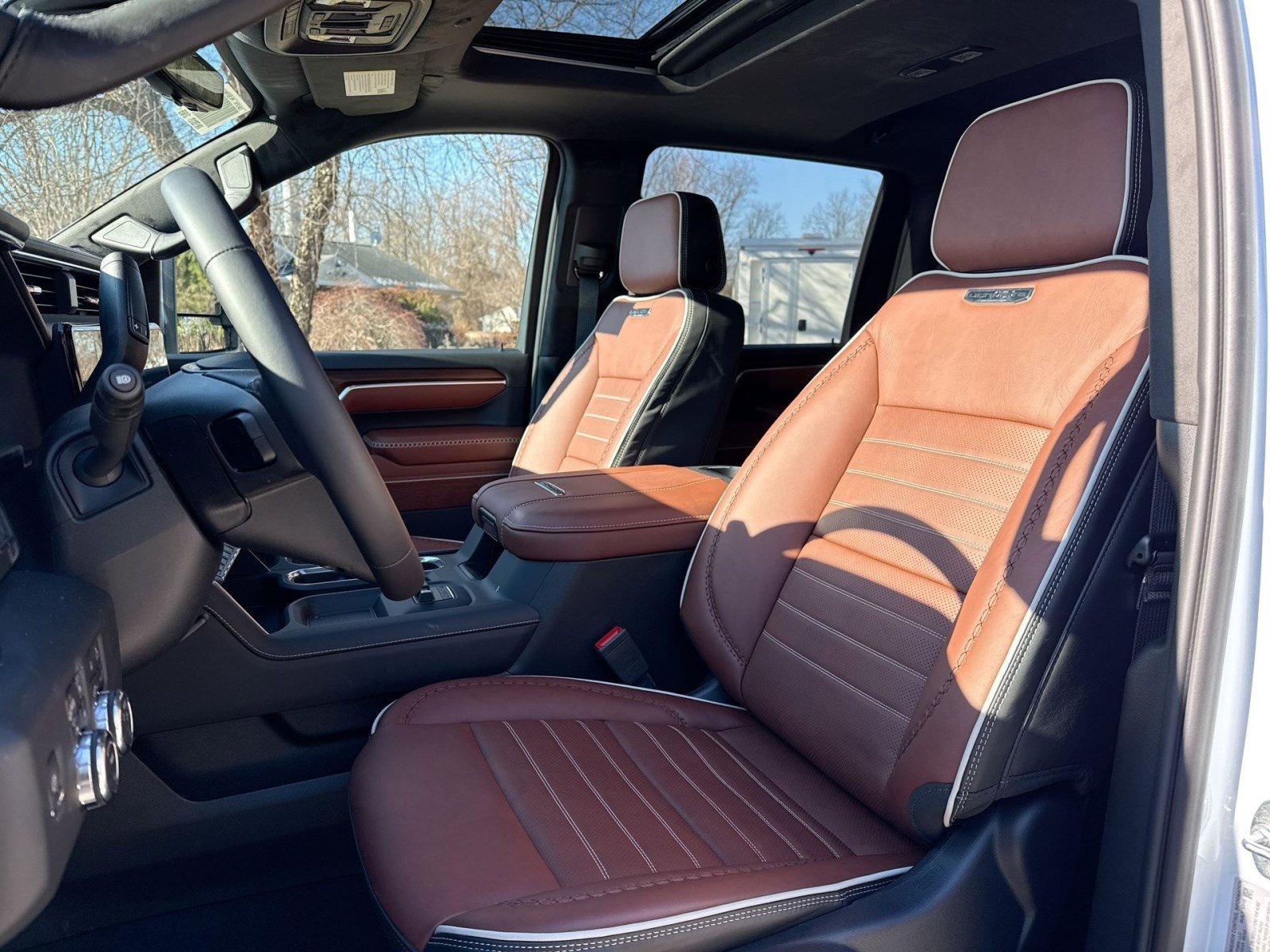 New 2026 GMC Sierra 2500 Denali Ultimate w/ Max Trailering Package image 13