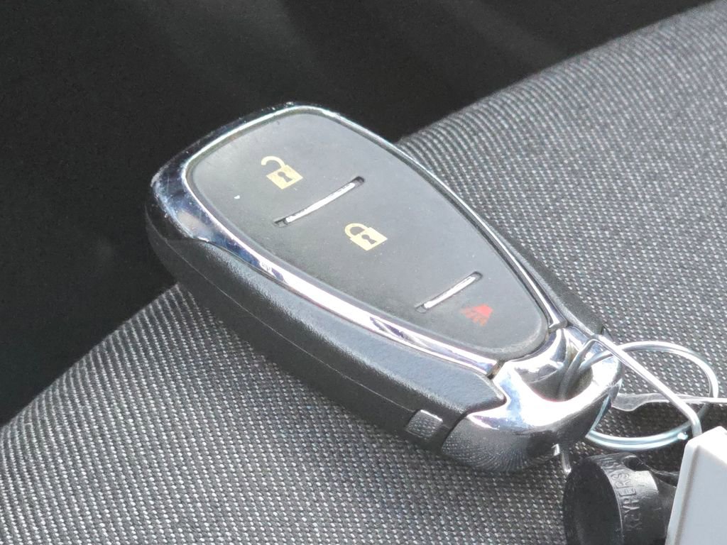 Used 2019 Chevrolet Equinox LT image 32