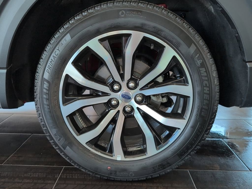 Used 2025 Ford Explorer ST-Line image 14