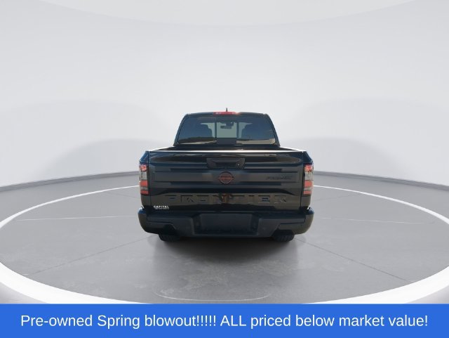Used 2025 Nissan Frontier PRO-4X AWD/4WD image 7