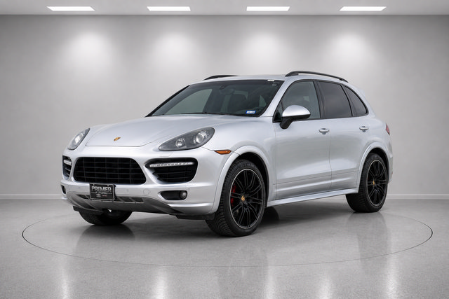 Used 2014 Porsche Cayenne GTS AWD/4WD image 7