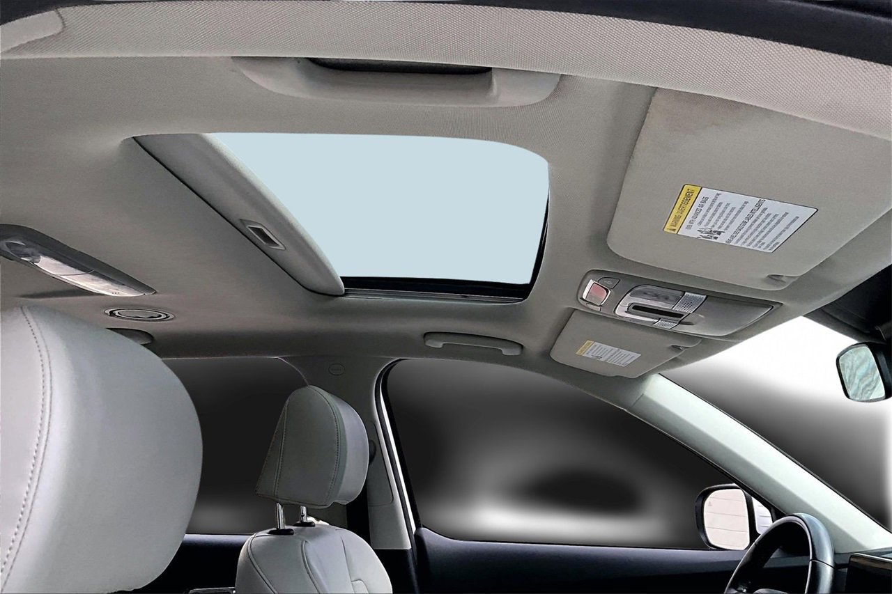 Used 2023 Kia Telluride S w/ S Sunroof Package image 16