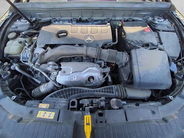 Used 2022 Mercedes-Benz GLB 250 image 18