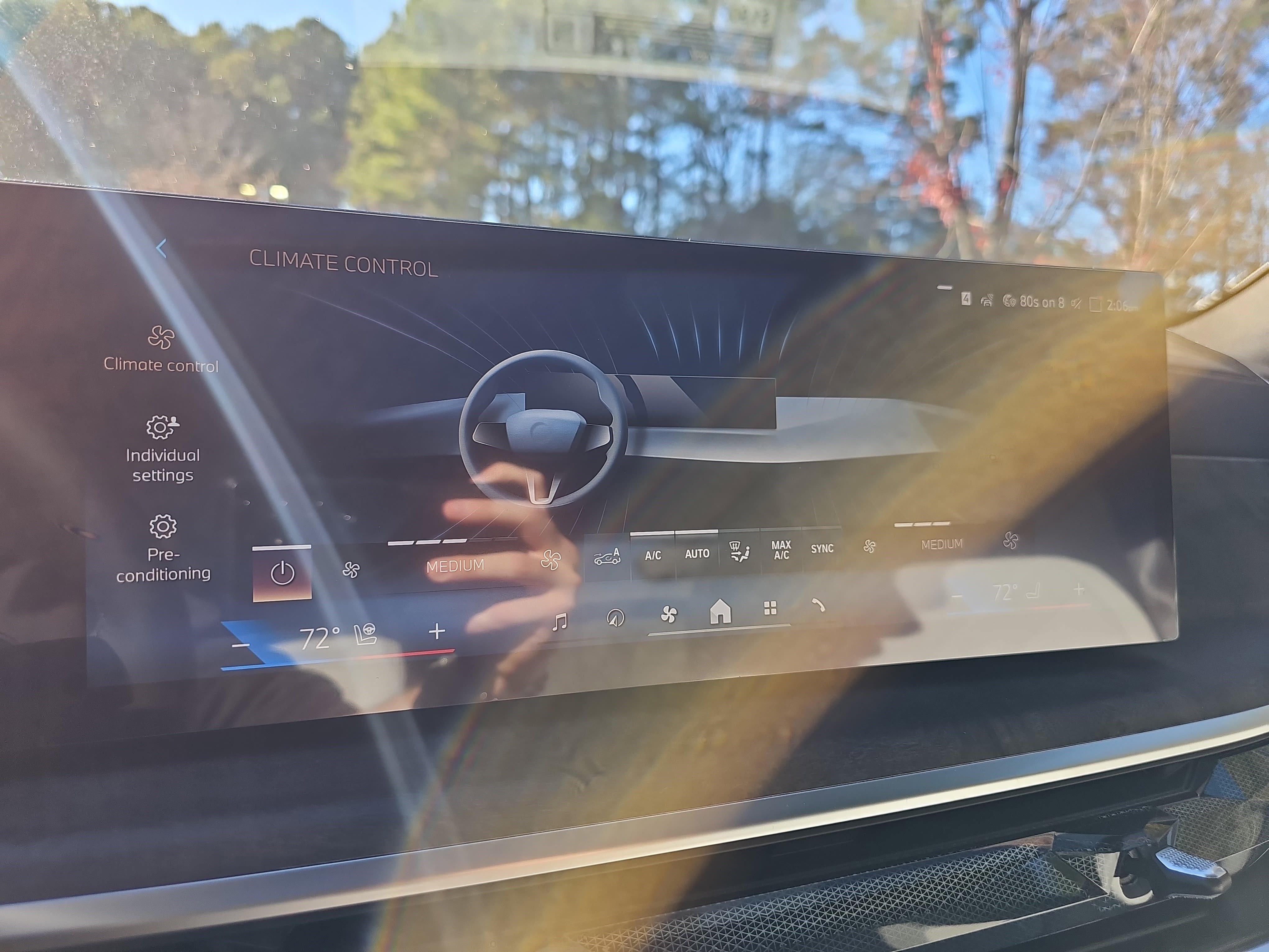 New 2026 BMW X5 xDrive50e w/ Climate Comfort Package image 23