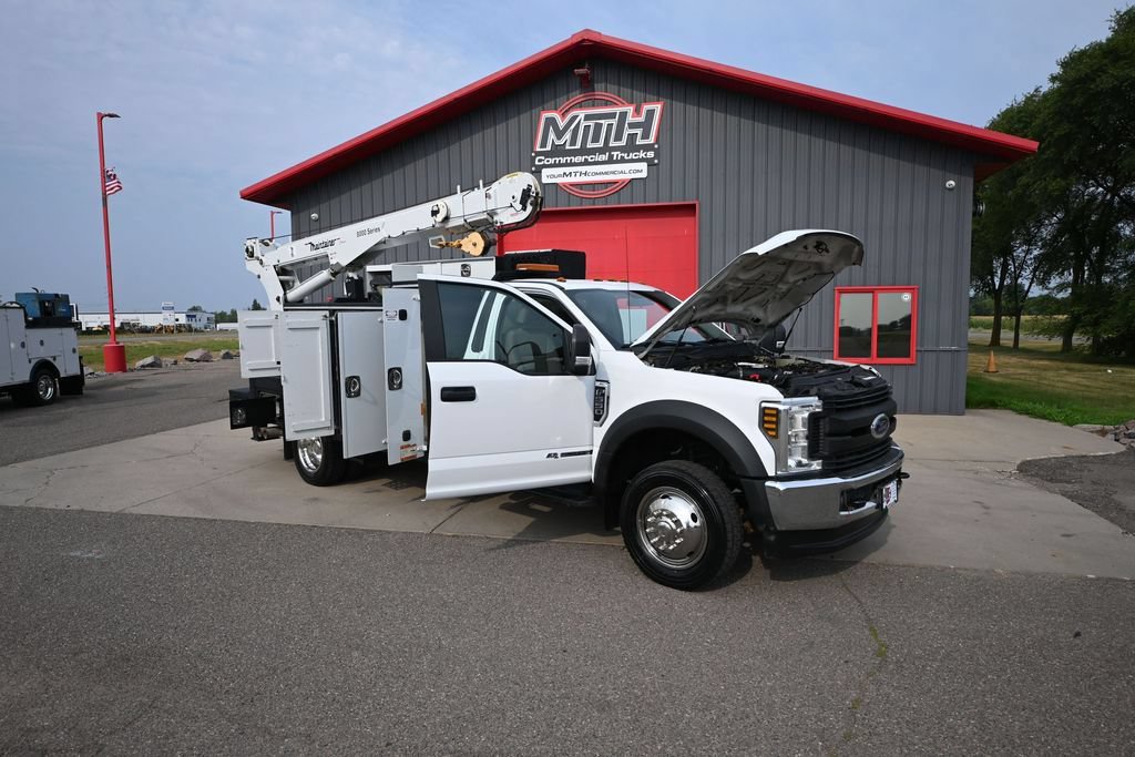Used 2019 Ford F550 4x4 Regular Cab Super Duty image 14