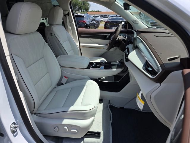 New 2026 Buick Enclave Avenir w/ Super Cruise Package AWD/4WD image 17