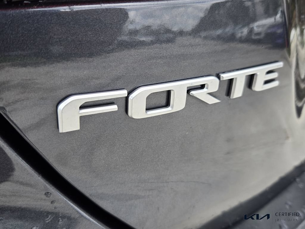 Certified 2023 Kia Forte GT w/ GT2 Package FWD image 15