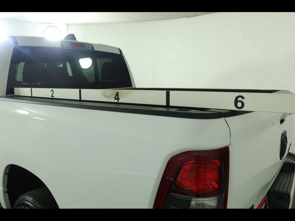 Used 2022 RAM 1500 Big Horn AWD/4WD image 14