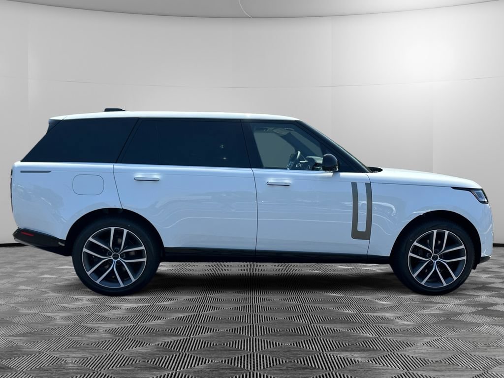 New 2026 Land Rover Range Rover Long Wheelbase SE AWD/4WD image 6