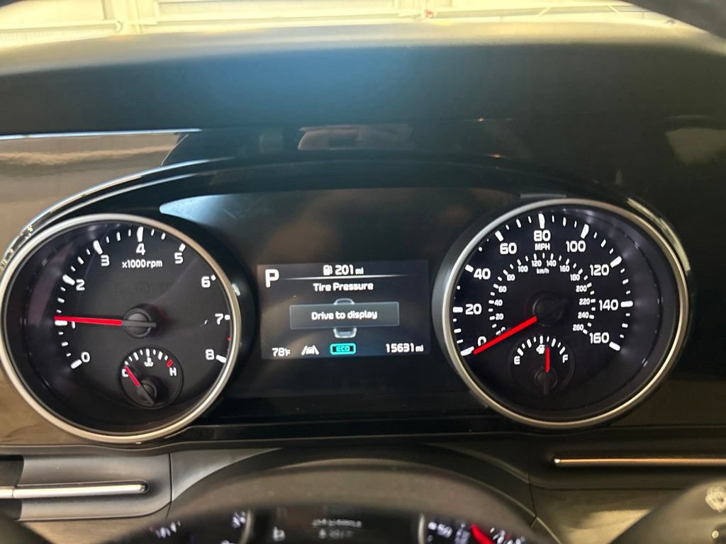 Certified 2024 Kia Carnival EX FWD image 14