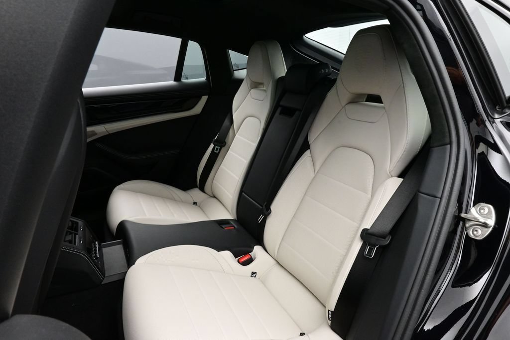 New 2026 Porsche Panamera GTS AWD/4WD image 14