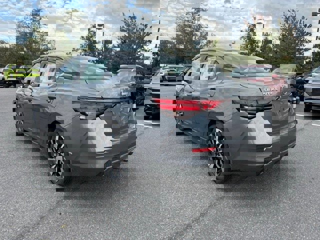 New 2025 Nissan Sentra SV w/ SV Premium Package image 7