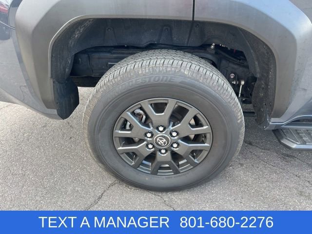 Used 2025 Toyota 4Runner SR5 AWD/4WD image 7