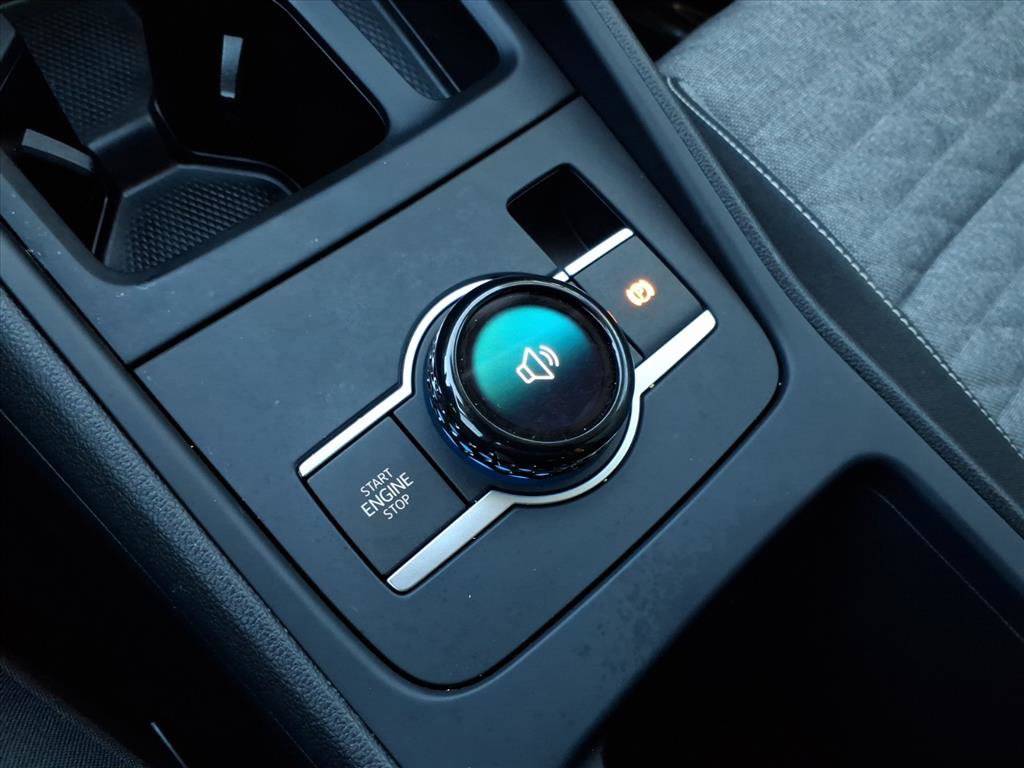 Certified 2025 Volkswagen Tiguan S image 28