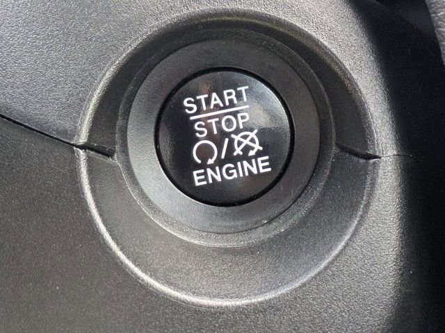 Used 2018 Jeep Compass Limited w/ Navigation Group image 26