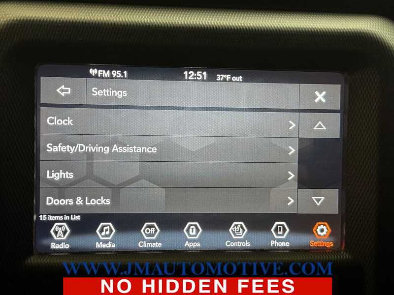 Used 2021 Jeep Gladiator Sport AWD/4WD image 31