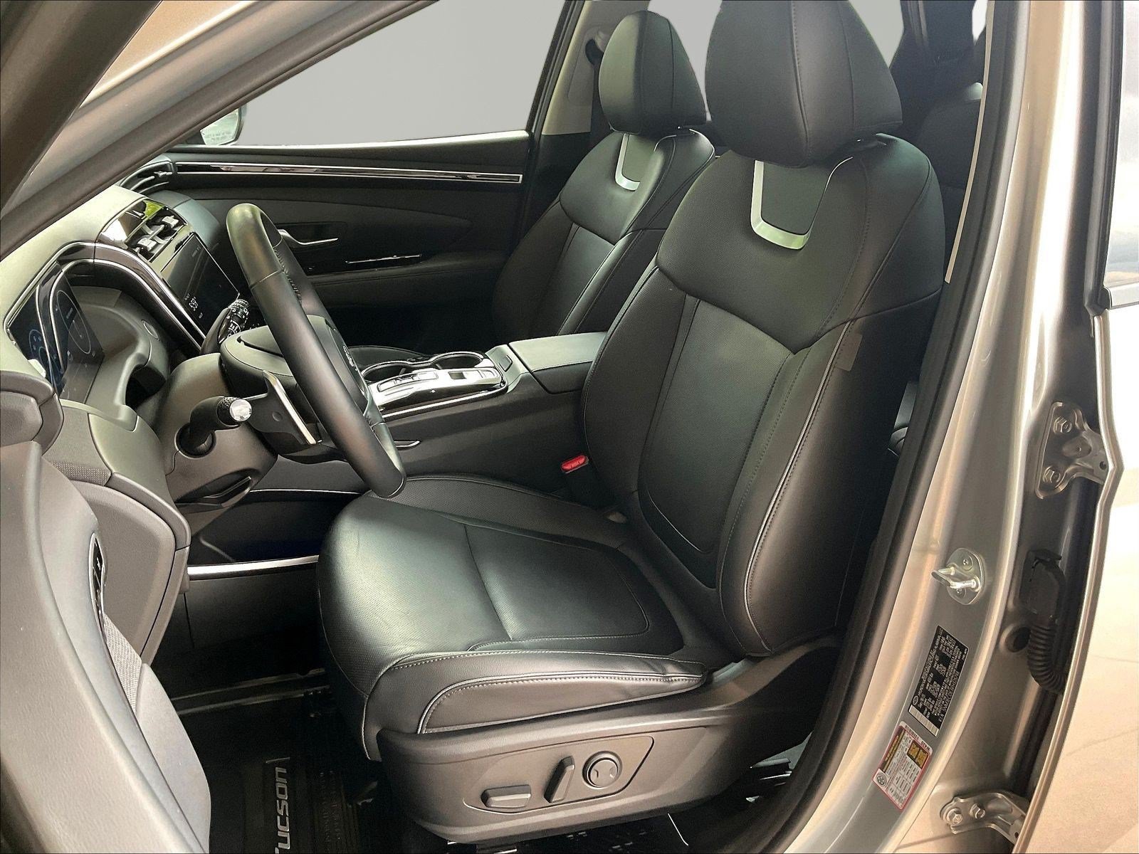 Used 2024 Hyundai Tucson Limited AWD/4WD image 20