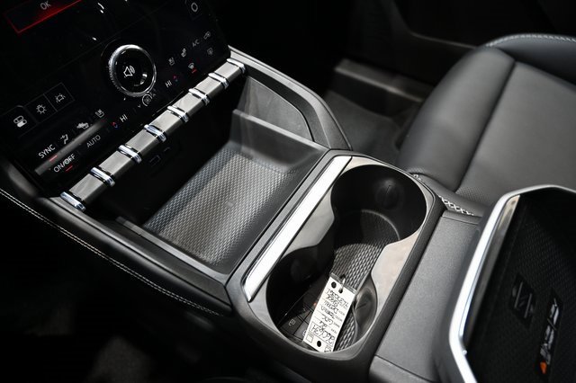 New 2026 GMC Terrain Denali w/ LPO, Black Badging Package image 18