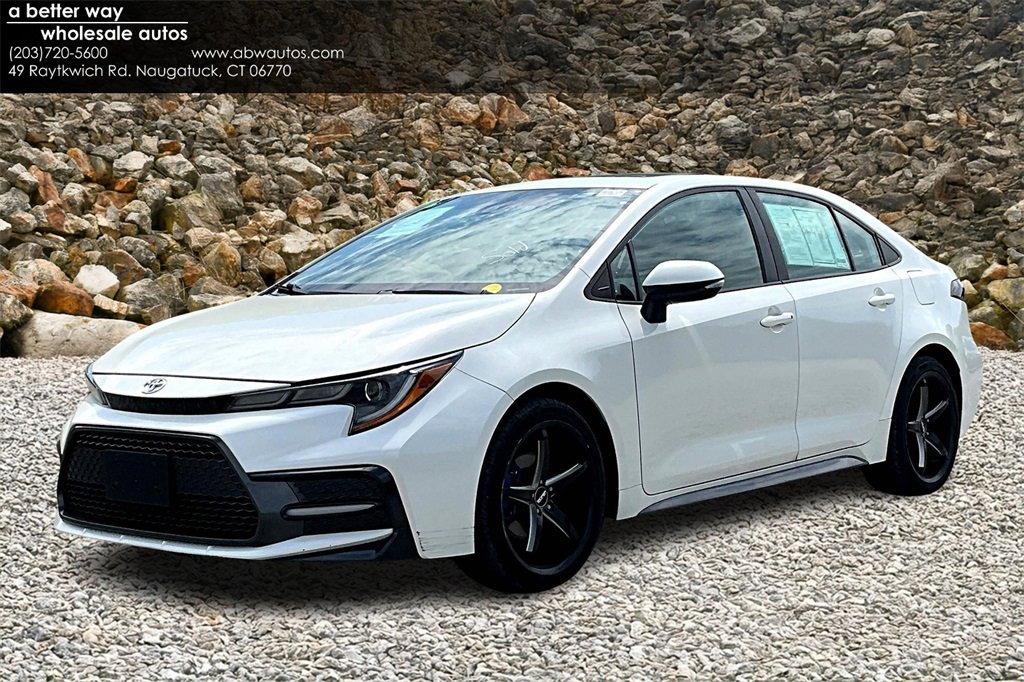Used 2021 Toyota Corolla XSE image 1