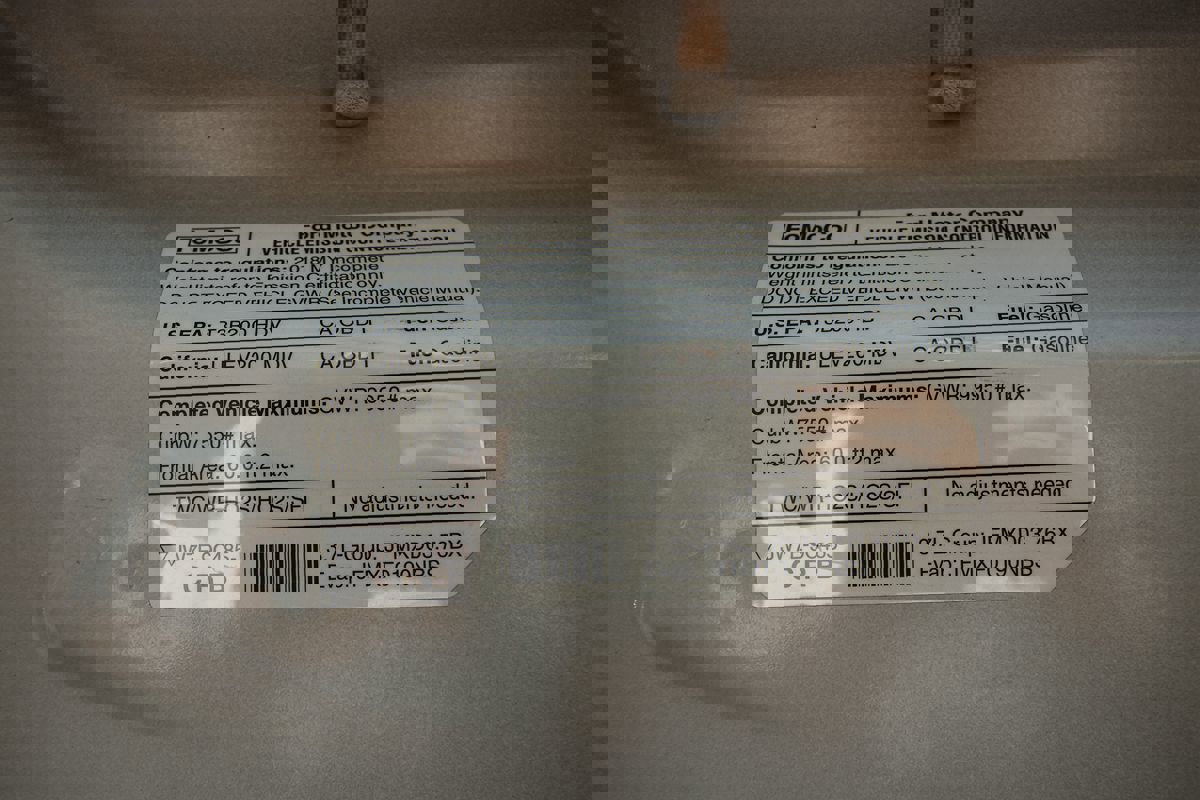 Used 2018 Ford Transit 250 138 image 18