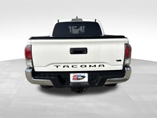 Used 2023 Toyota Tacoma TRD Off-Road w/ Black Out Package (TMS) AWD/4WD image 6