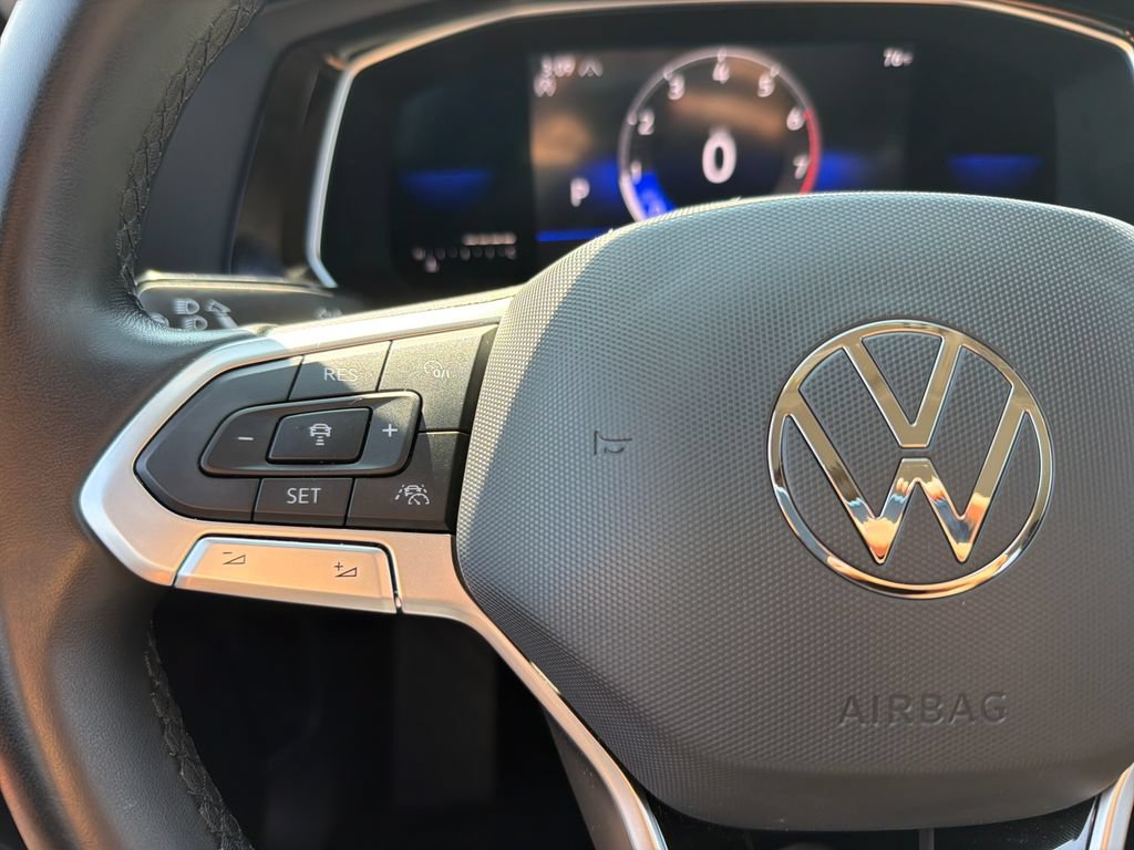 Certified 2023 Volkswagen Jetta SE FWD image 13