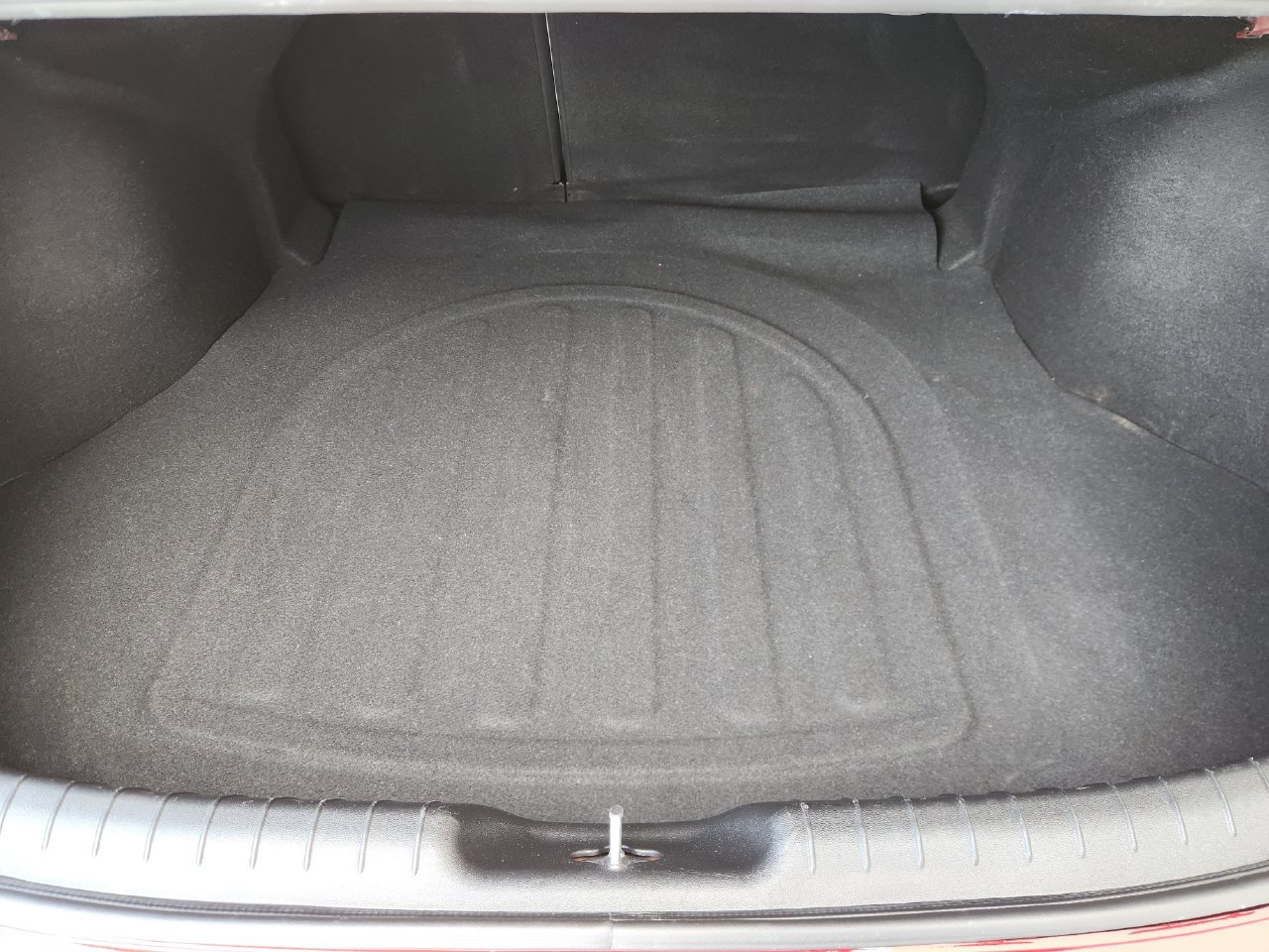Used 2025 Hyundai Elantra Limited FWD image 32