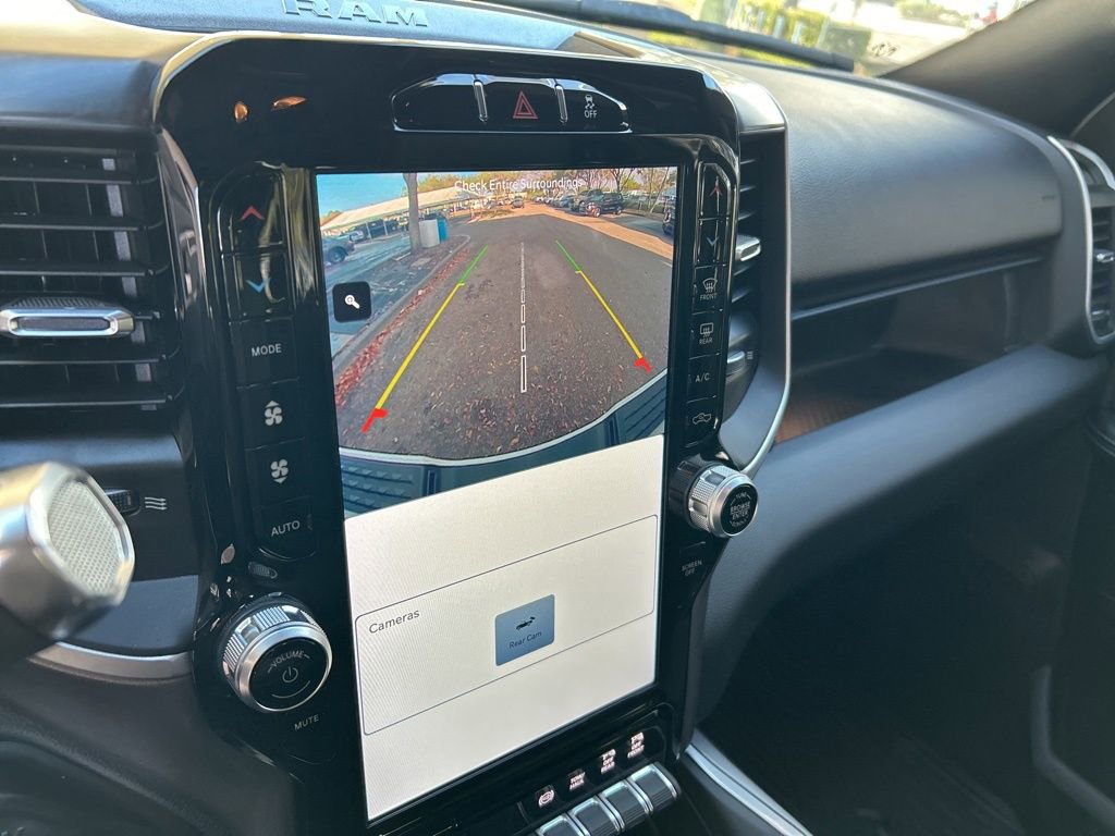 Used 2022 RAM 3500 Big Horn w/ Night Edition image 9