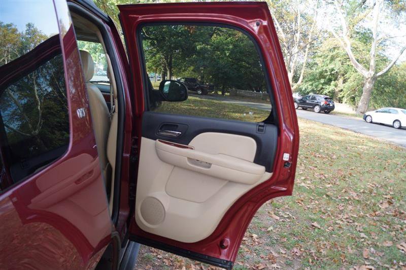 Used 2008 Chevrolet Tahoe LT w/ LT Preferred Equipment Group image 26