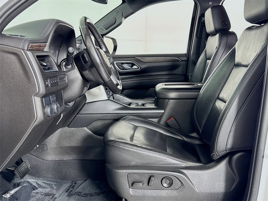 Used 2021 Chevrolet Suburban LT image 11
