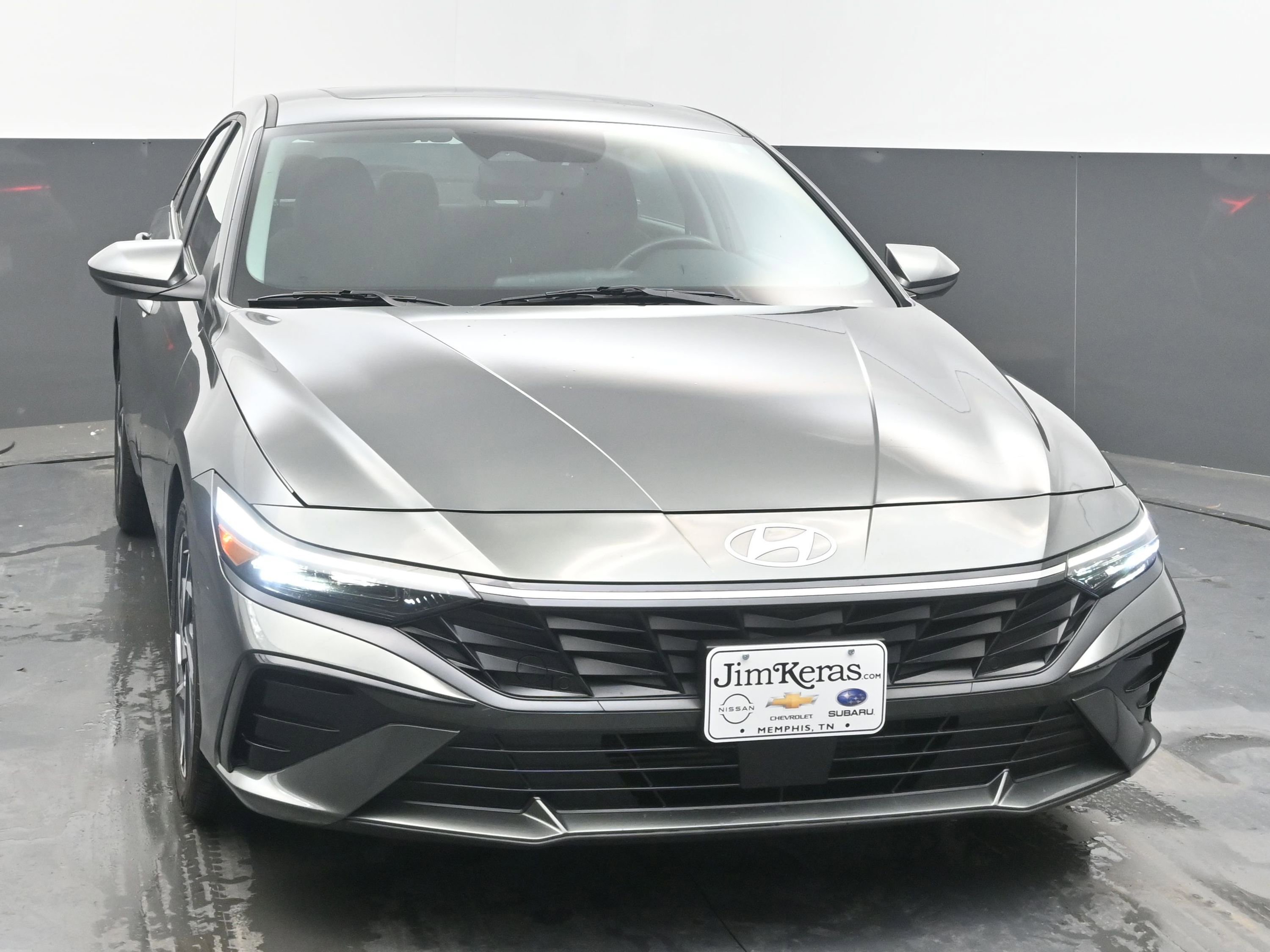 Used 2025 Hyundai Elantra SEL image 3