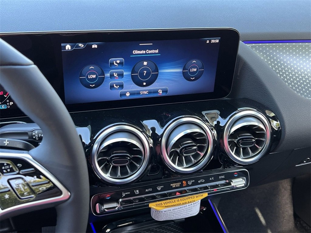 Certified 2025 Mercedes-Benz GLA 250 4MATIC image 19