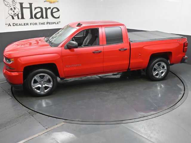 Used 2019 Chevrolet Silverado 1500 Custom w/ Custom Convenience Package AWD/4WD image 62