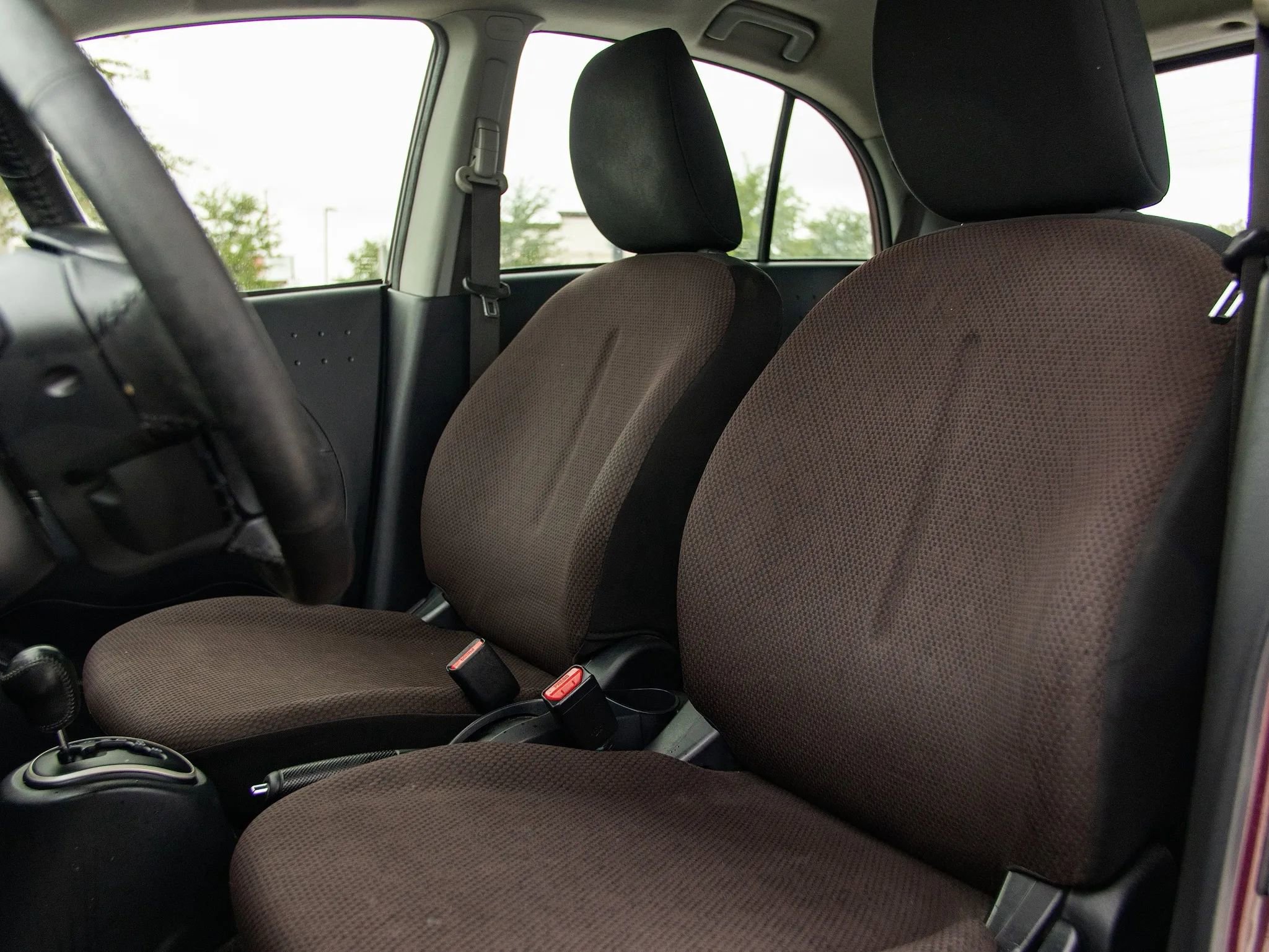 Used 2012 Mitsubishi i ES RWD image 11