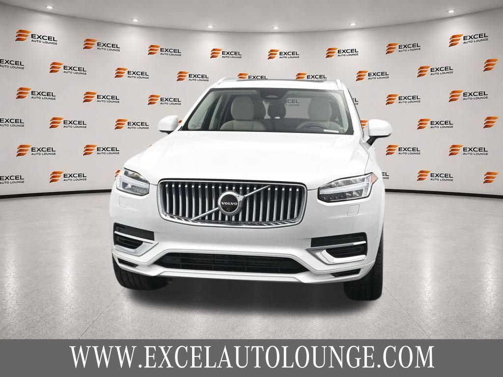 Used 2024 Volvo XC90 T8 Plus AWD/4WD image 8