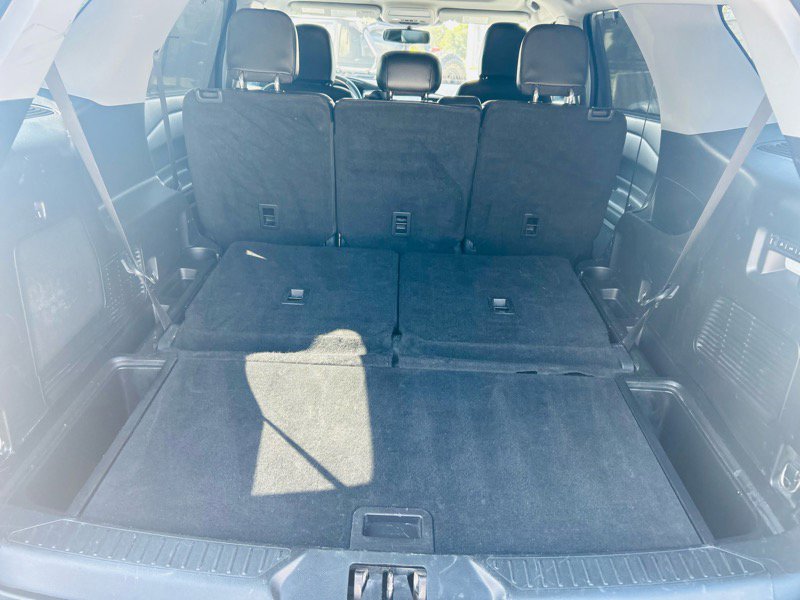 Used 2021 Ford Explorer Limited w/ Equipment Group 301A image 17