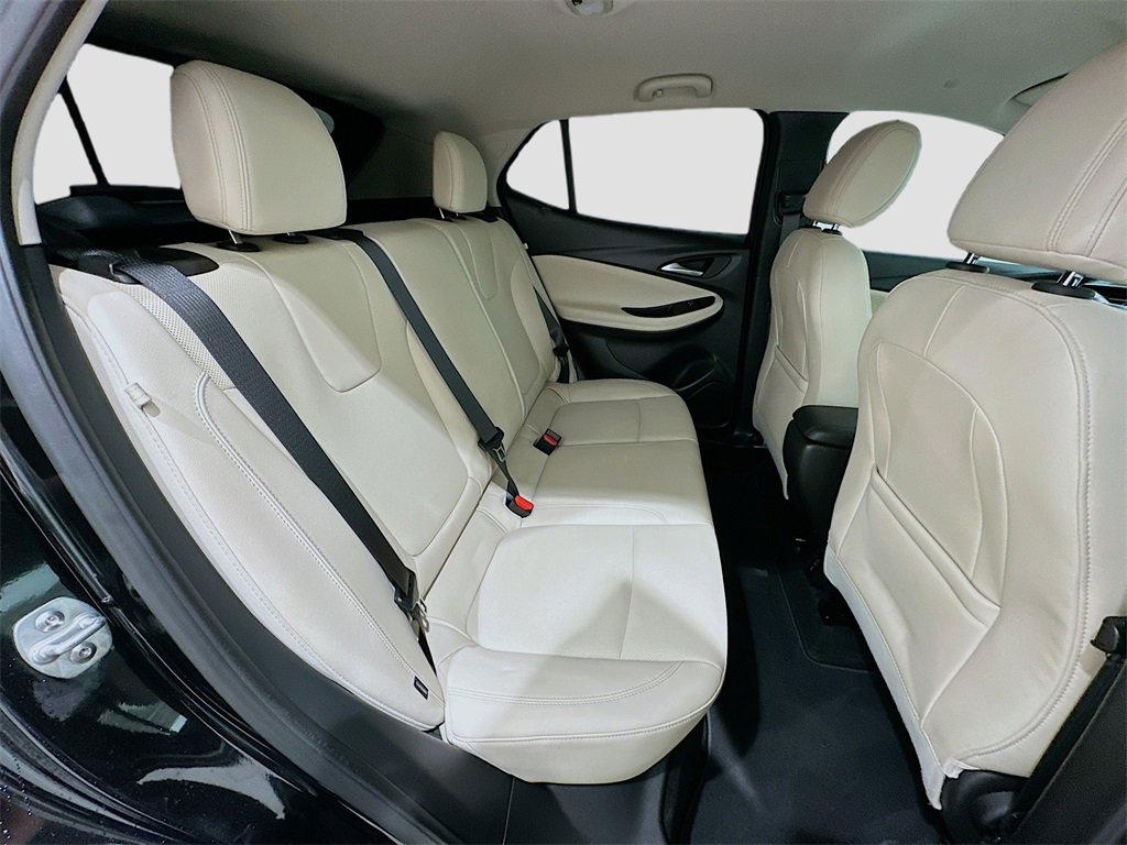 Used 2025 Buick Encore GX Sport Touring image 26