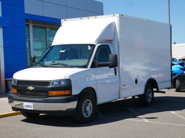 Used 2023 Chevrolet Express 3500 w/ Power Convenience Package RWD image 2