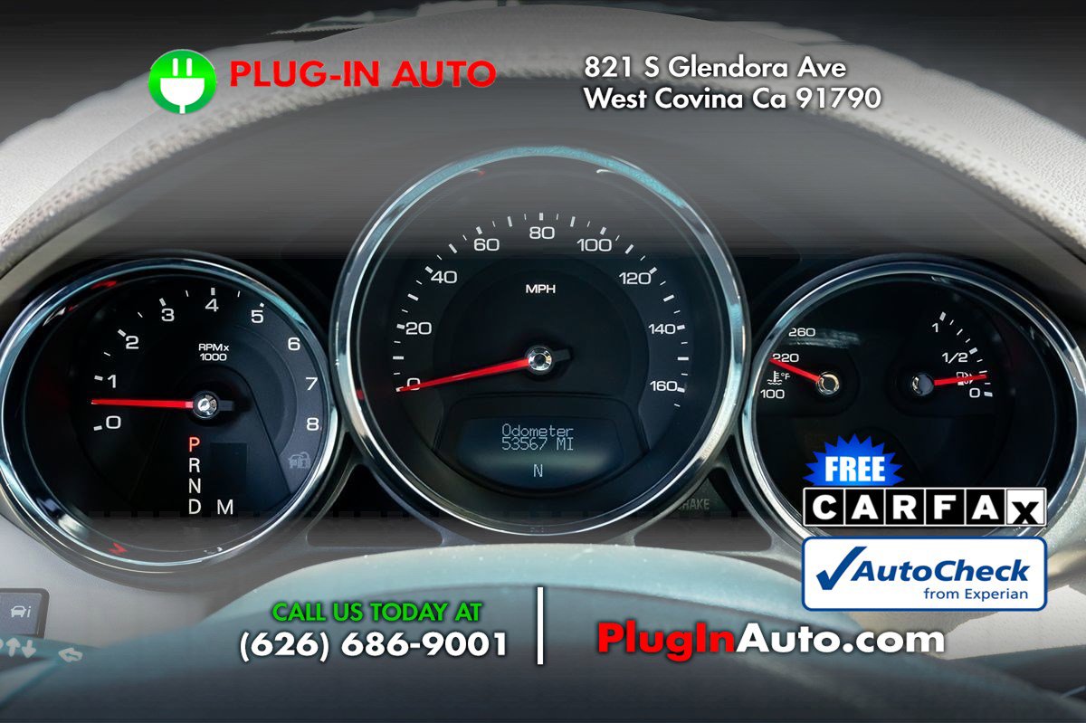 Used 2008 Cadillac CTS 3.6 w/ Luxury Level Two Package RWD image 19