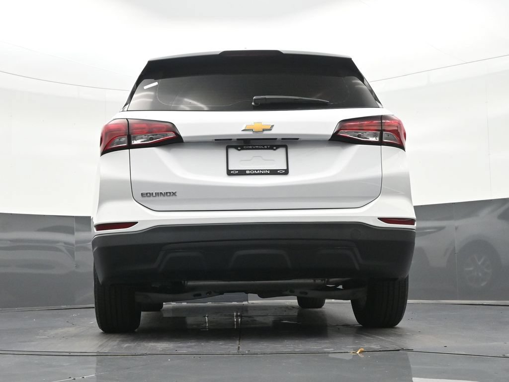 Used 2023 Chevrolet Equinox LS FWD image 27