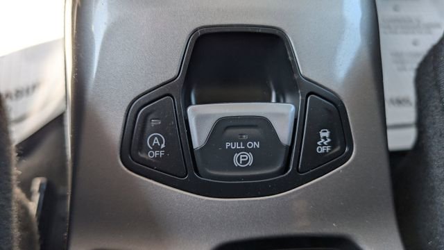 Used 2022 Jeep Renegade Latitude AWD/4WD image 24