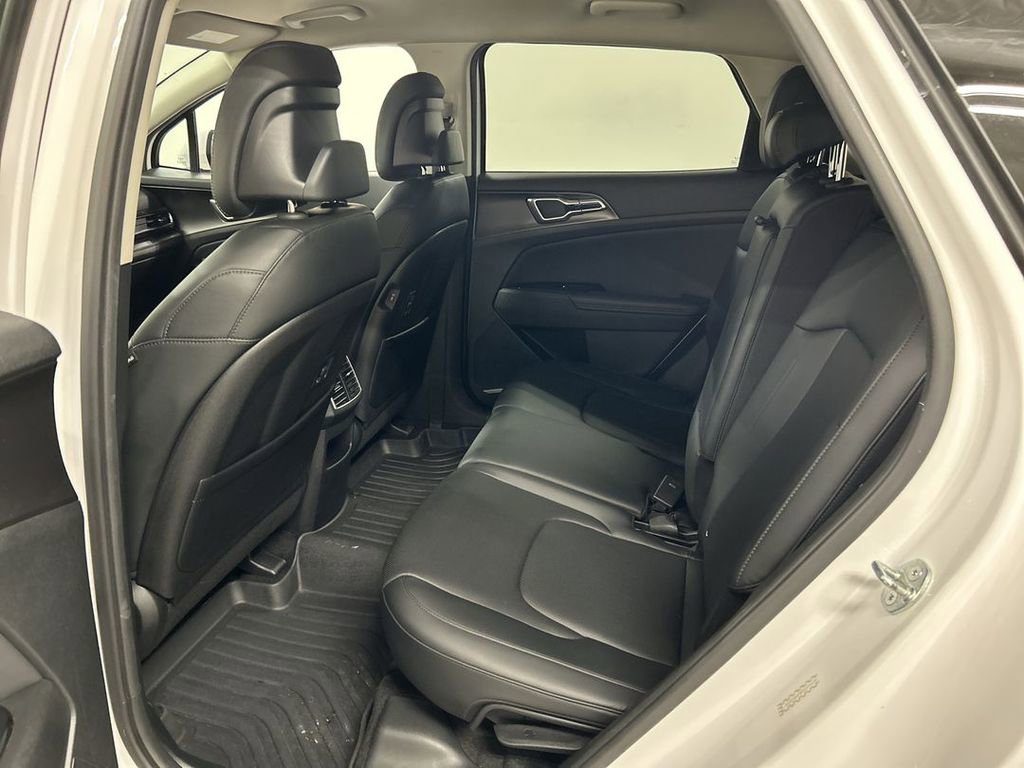 Certified 2023 Kia Sportage EX FWD image 20