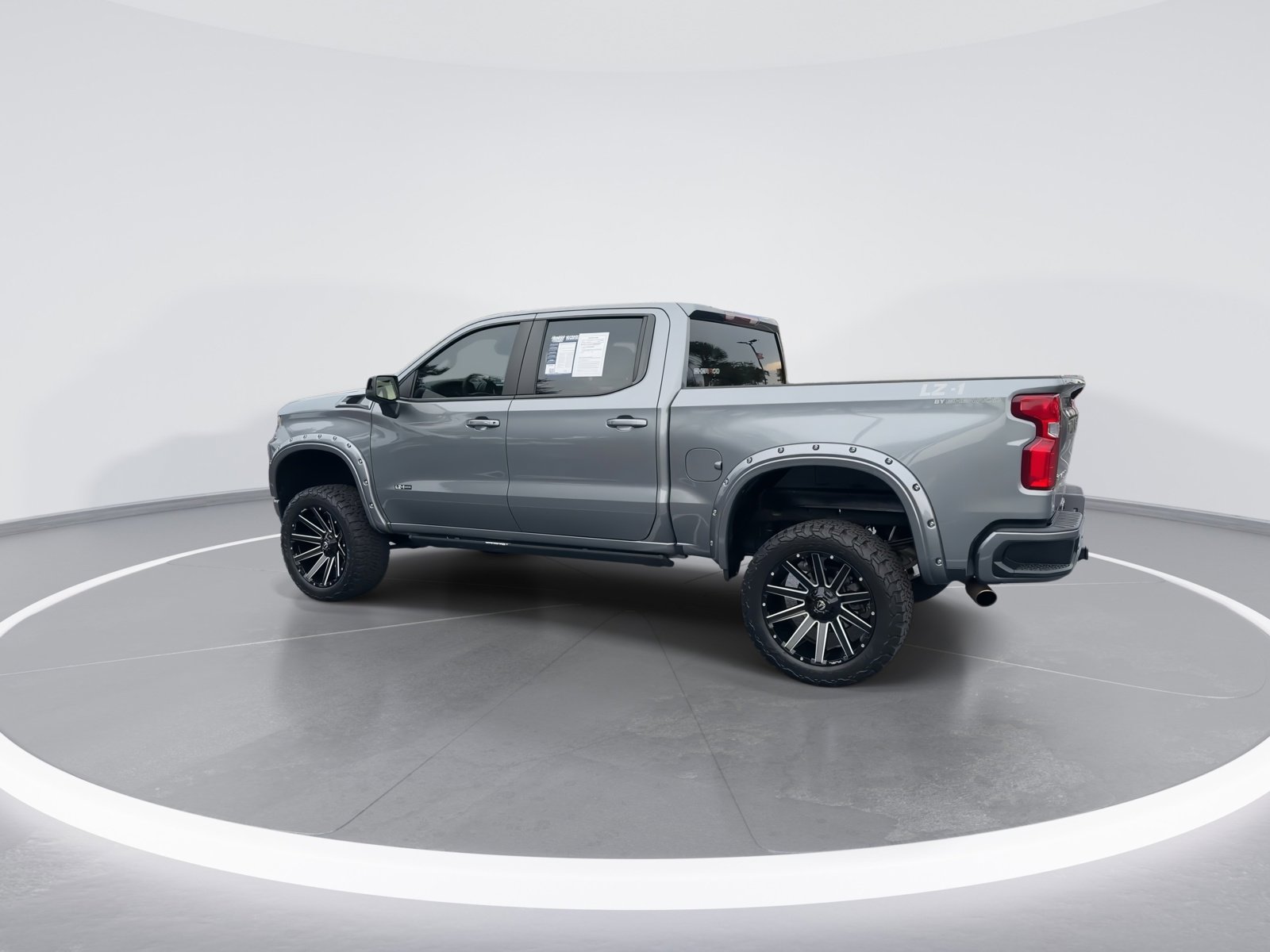 Used 2022 Chevrolet Silverado 1500 RST w/ Safety Package image 7