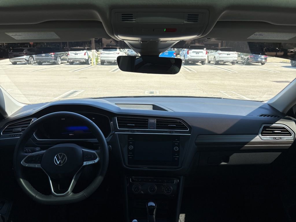 Used 2024 Volkswagen Tiguan Wolfsburg Edition image 23