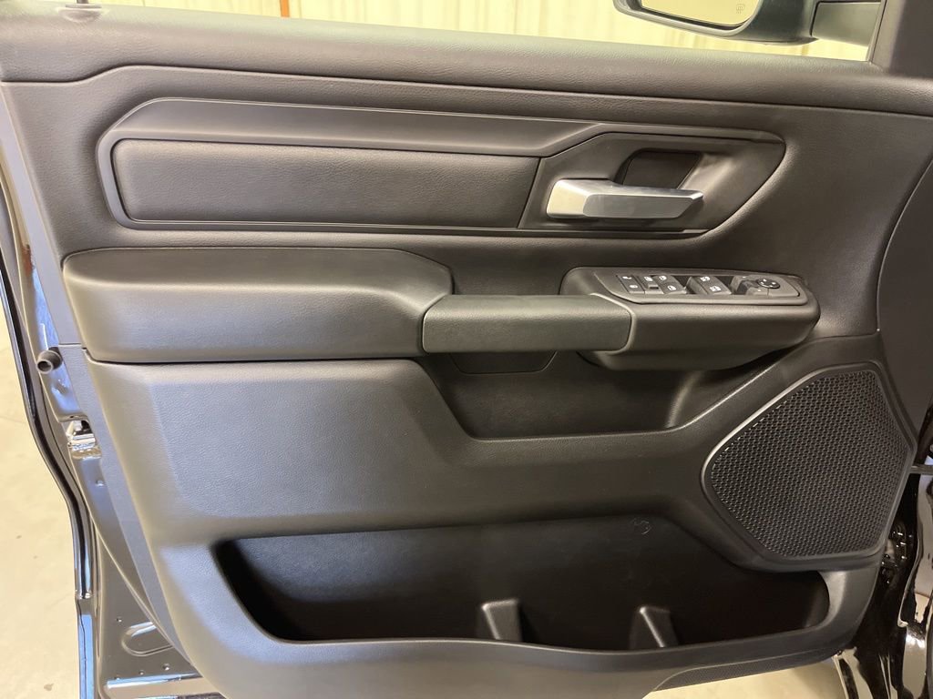 New 2025 RAM 1500 Tradesman image 16