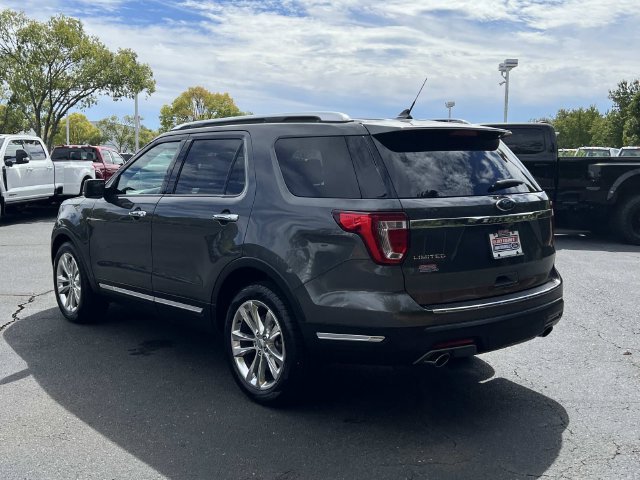 Certified 2019 Ford Explorer Limited w/ Class III Trailer Tow Package FWD image 3