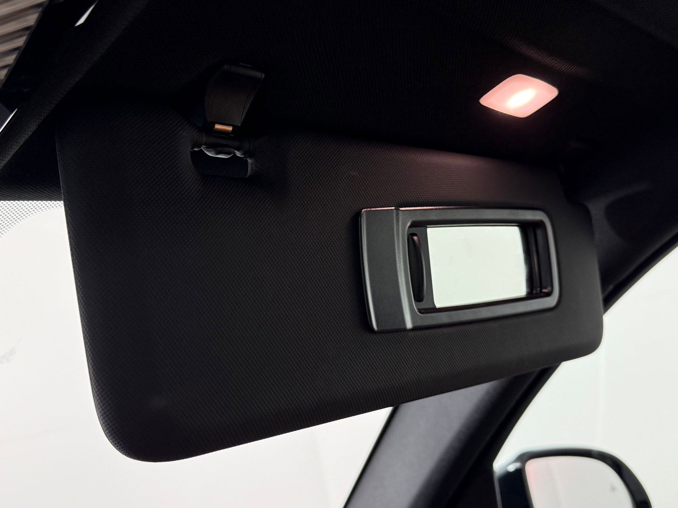 Used 2023 BMW X5 xDrive40i w/ M Sport Package image 28